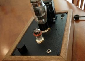 retro-thermionic Headphone amp